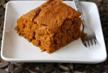 Vegan pumpkin pie blondies