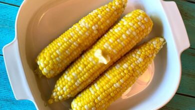 Corn on the cob in the microwave