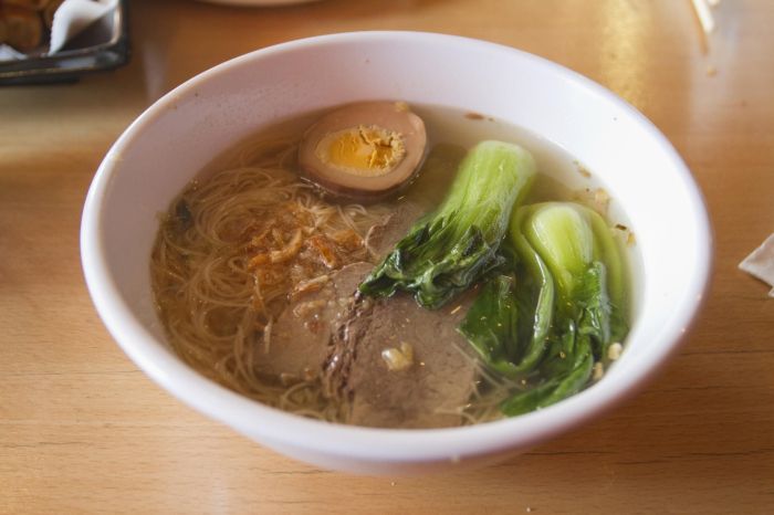 Chinese chicken soup with bok choy