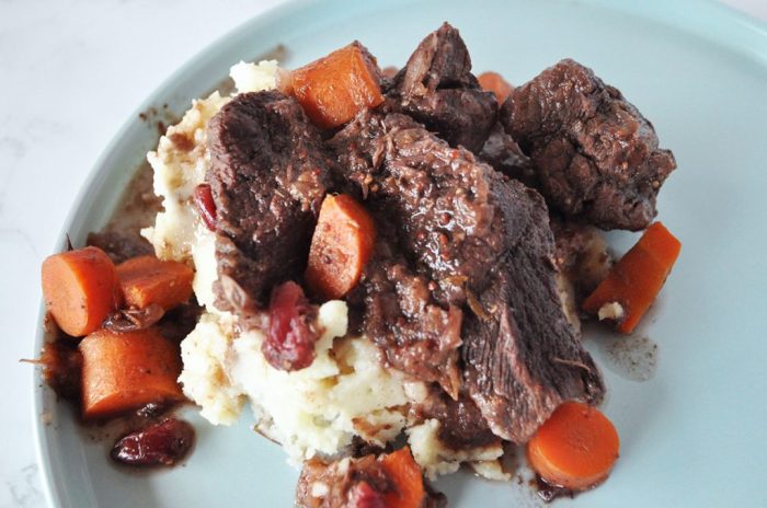 Slow cooker cranberry roast