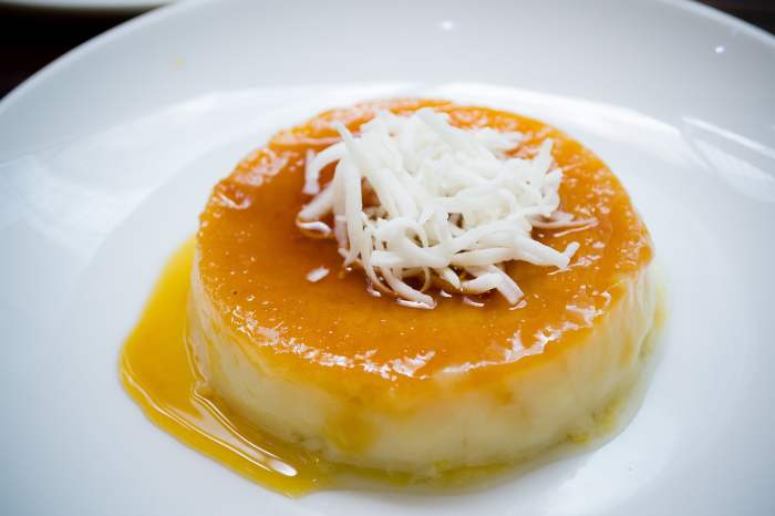 Coconut cheese flan flan de coco y queso