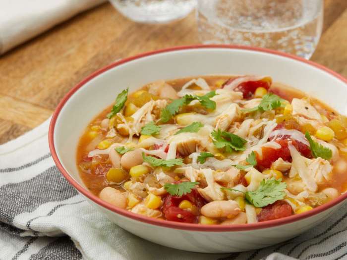 Chicken and white bean chili