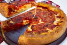 Pizza chicago dish deep real giordano giordanos food cntraveler tourist traps skip want go here