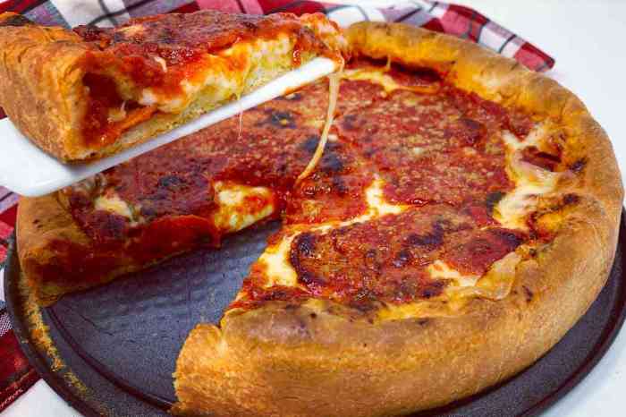 Pizza chicago dish deep real giordano giordanos food cntraveler tourist traps skip want go here