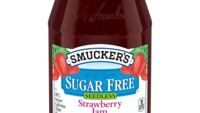 Low sugar no sugar strawberry jam