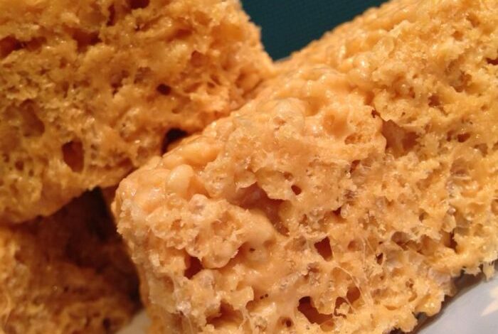 Caramel crispy rice treats