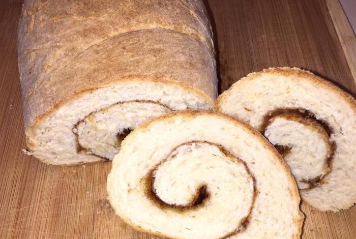 Kalacs hungarian cinnamon swirl bread