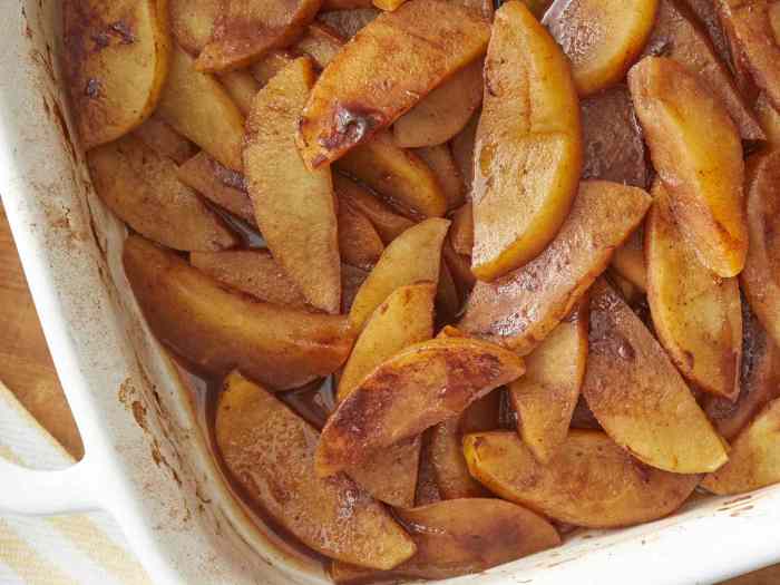 Delicious cinnamon baked apples