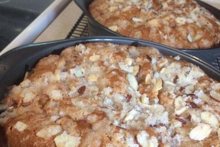 Almond rhubarb coffee cake