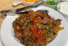 Slow cooker steak fajitas