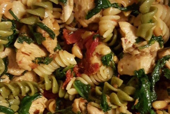 Spinach and sun dried tomato pasta