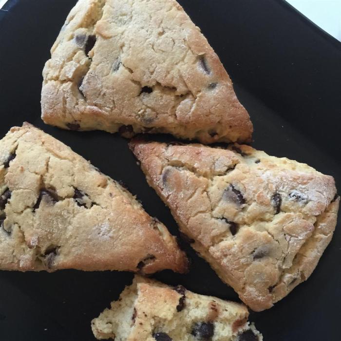 English royalty chocolate chip scones