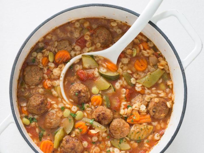 Hearty italian meatball soup