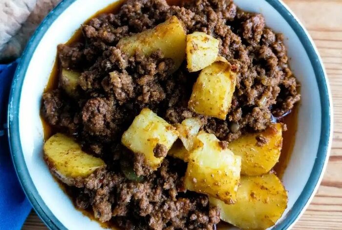 Keema aloo ground beef and potatoes