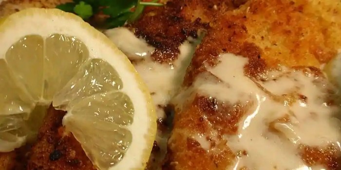 Veal scaloppini with lemon cream sauce