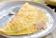 Ham and cheese omelette