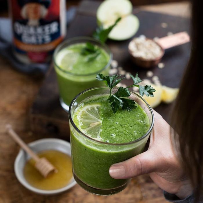 Green power oat smoothie