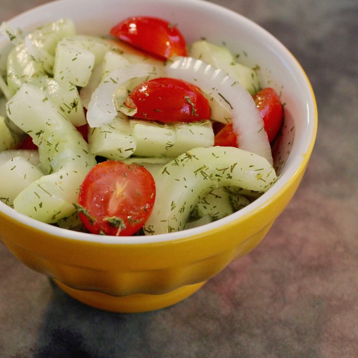 Cucumber slices with dill