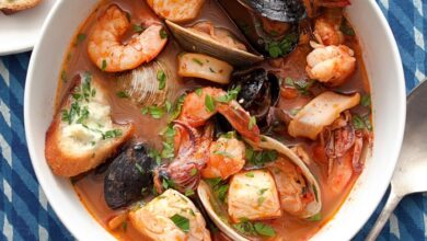 Sopa de mariscos seafood soup