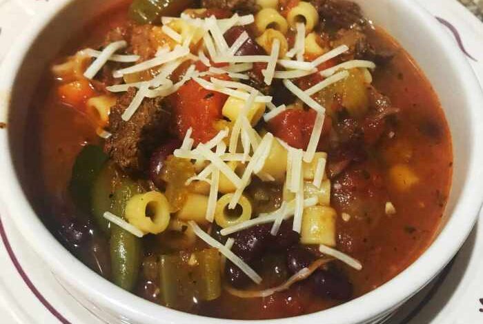 Hearty minestrone soup instant pot