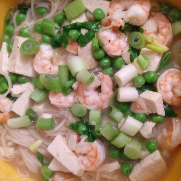 Chinese shrimp and tofu soup