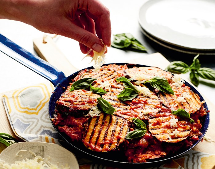 Vegan romanian eggplant bake