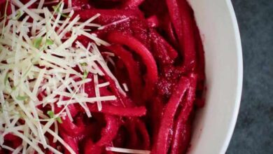 Fettuccine with creamy roasted beet sauce