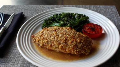 Walnut crusted chicken breast