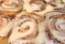 Soft moist and gooey cinnamon buns