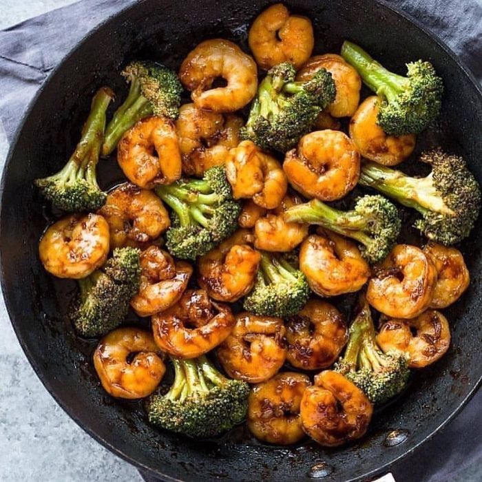 Teriyaki shrimp and vegetable stir fry