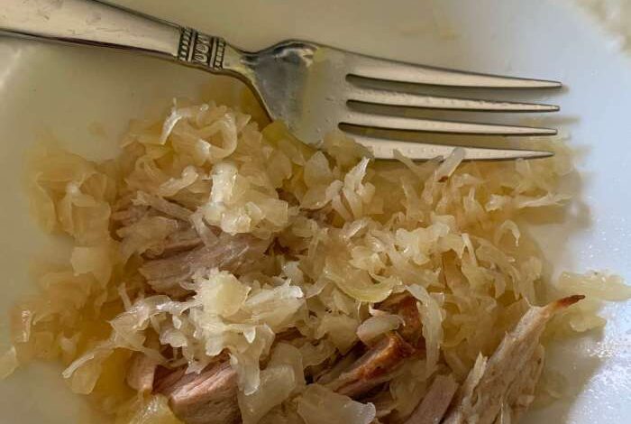 Shredded pork and sauerkraut