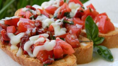 Healthier double tomato bruschetta