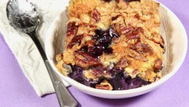 Blueberry pineapple dump cake