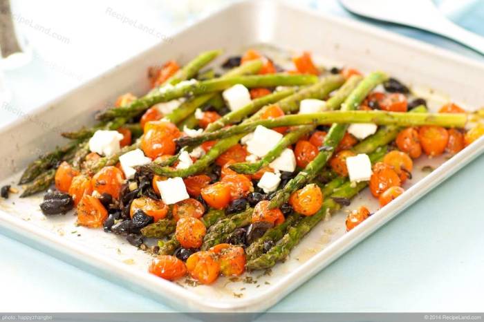 Roasted asparagus zucchini and tomatoes