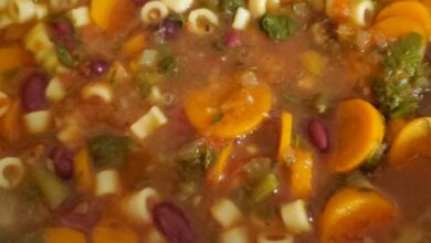 Slow cooker vegetarian minestrone