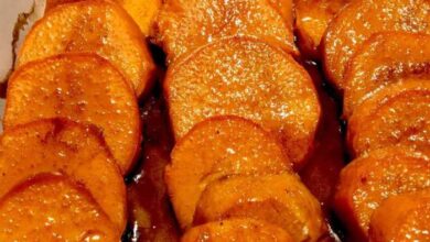 Candied sweet potatoes with maple syrup