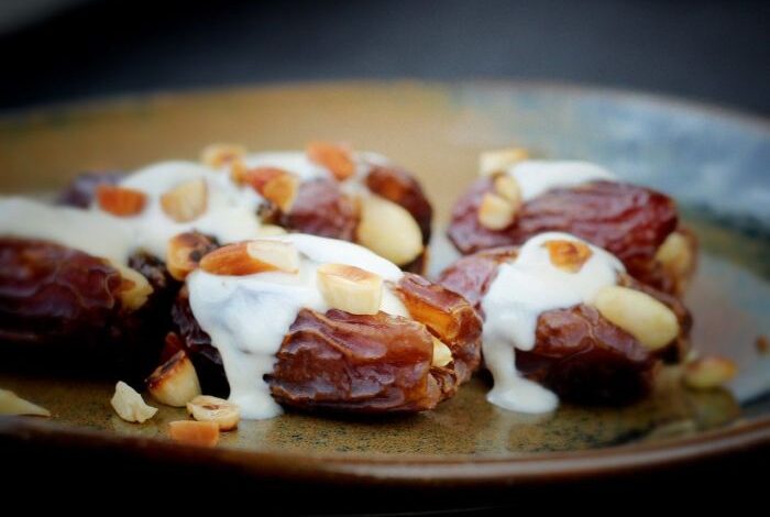 Stuffed dates for ramadan