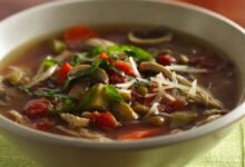 Slow cooker chicken and lentil soup