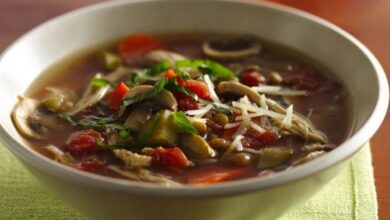 Slow cooker chicken and lentil soup