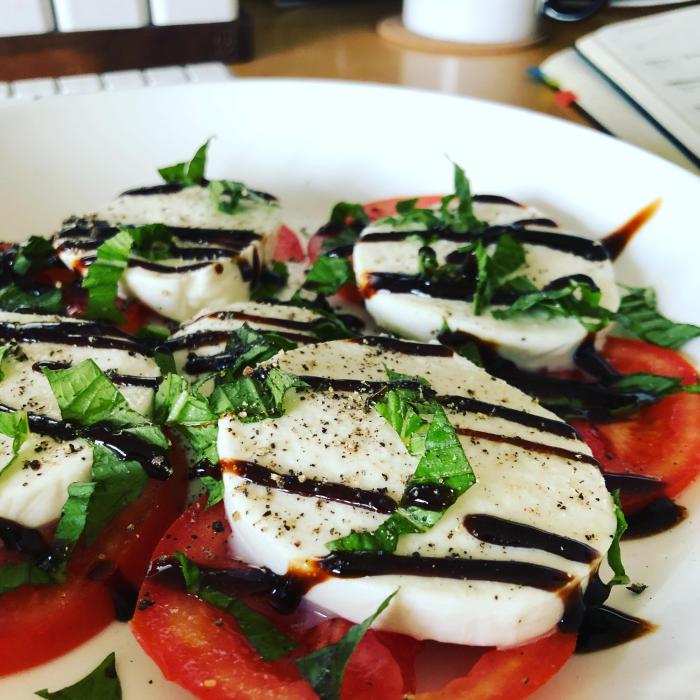 Caprese salad with balsamic reduction