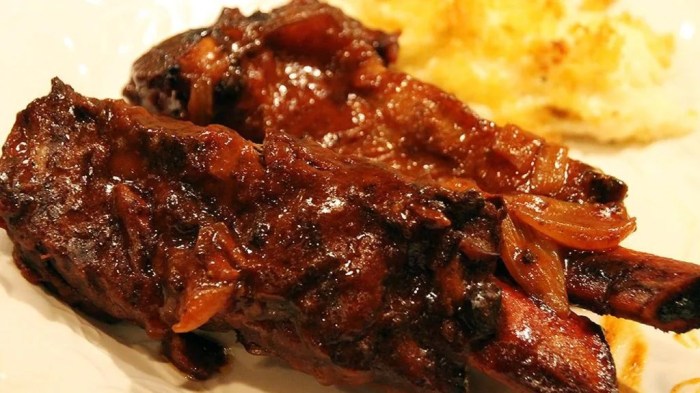 Barbeque style braised short ribs