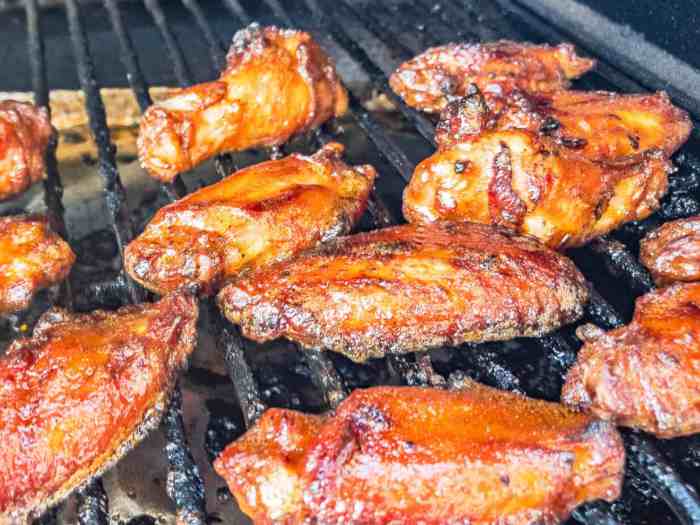 Smoked chicken hot wings