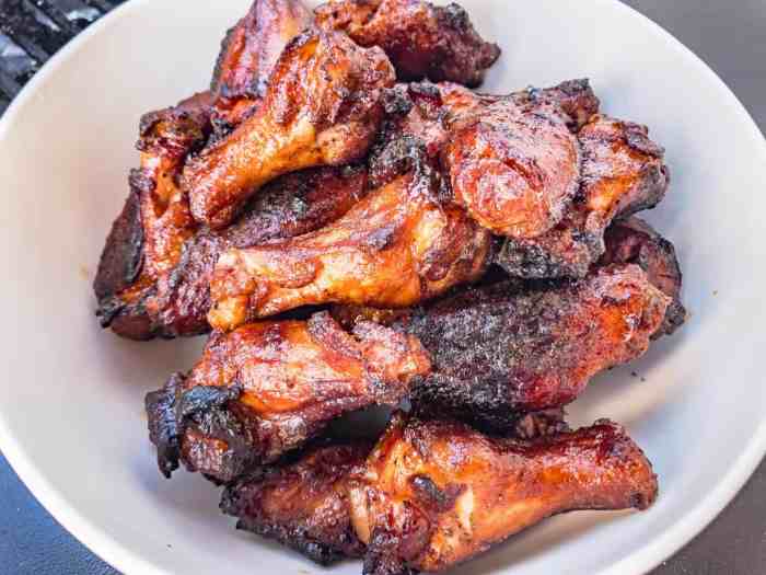 Smoked chicken hot wings