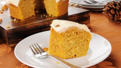 Two ingredient pumpkin cake