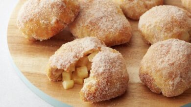 Air fryer apple fritters