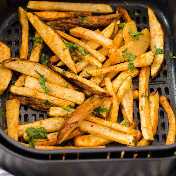 French fries in the air fryer