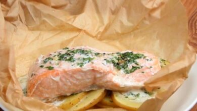 Salmon with skin en papillote in the air fryer