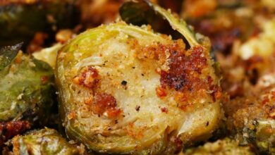 Roasted brussels sprouts with parmesan