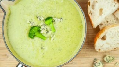 Broccoli and stilton soup