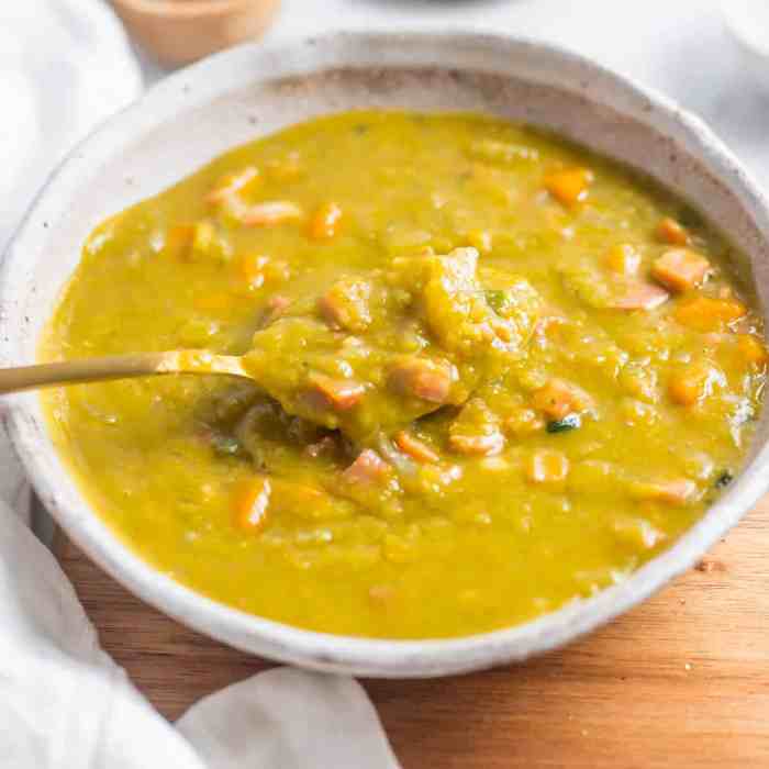 Slow cooker split pea soup with bacon and hash browns